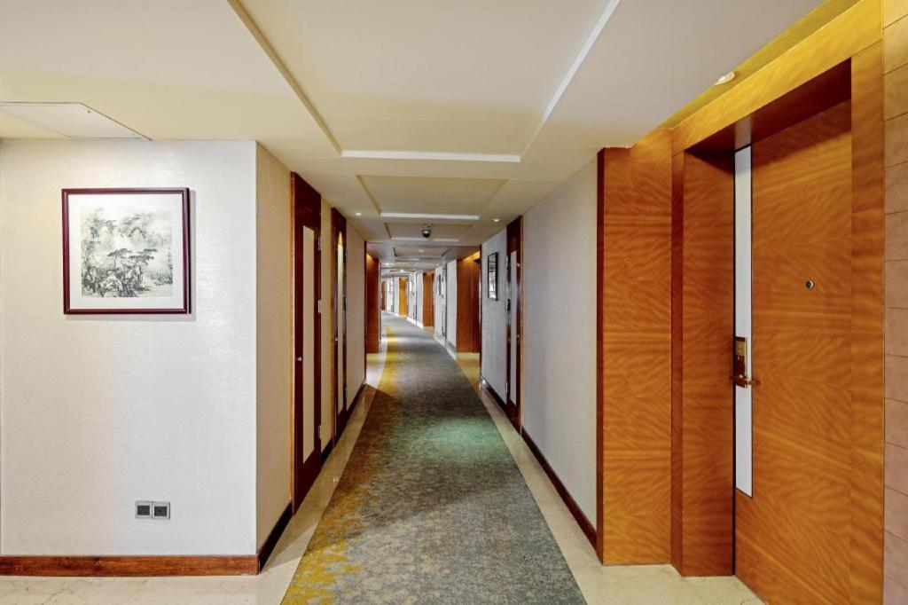 Gardenview Hotel Shanghai Bagian luar foto