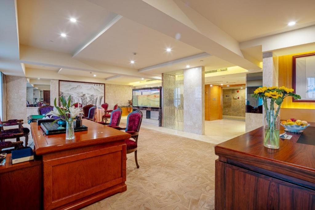 Gardenview Hotel Shanghai Bagian luar foto