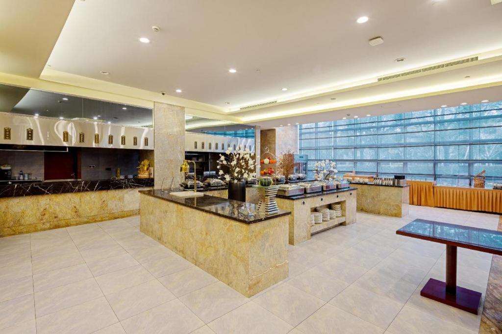 Gardenview Hotel Shanghai Bagian luar foto