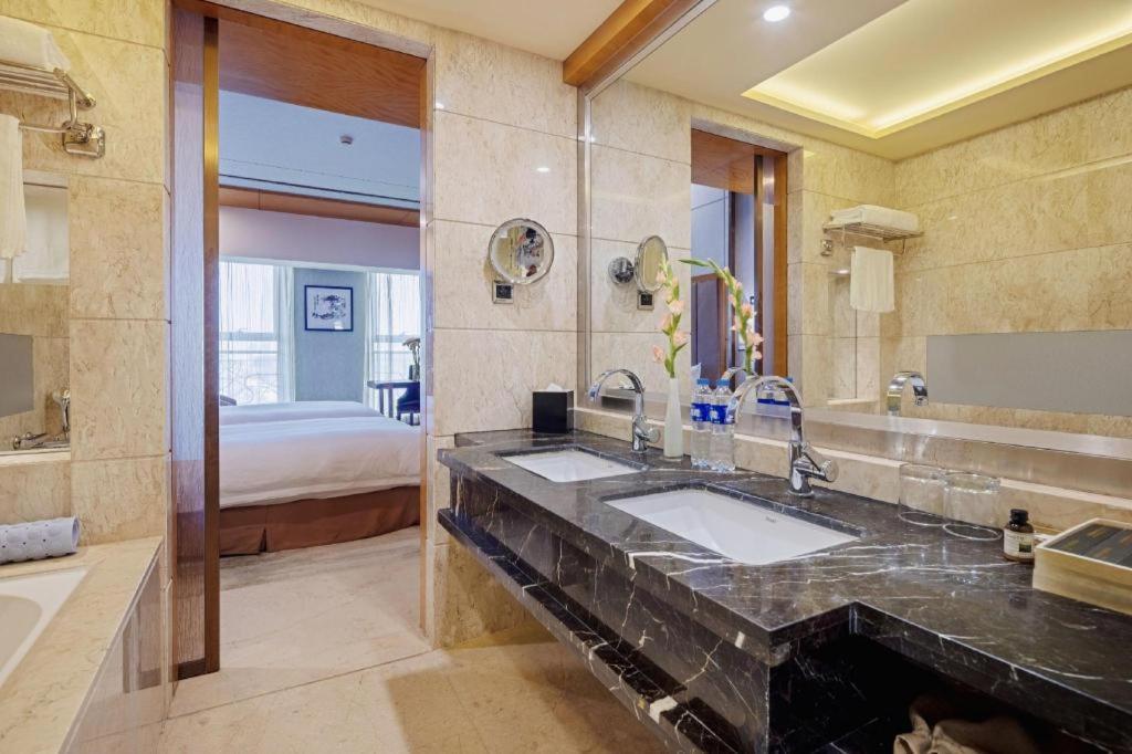 Gardenview Hotel Shanghai Bagian luar foto